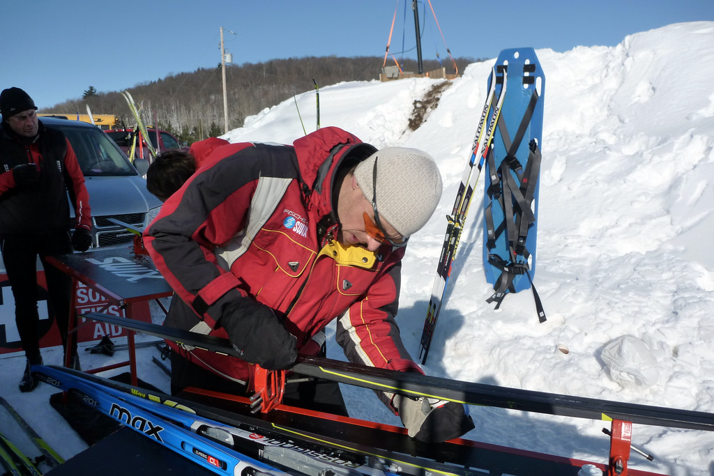 雪山愛好家注目！スキー・スノボが劇的に滑る簡易ワックス3選 | アクロ 